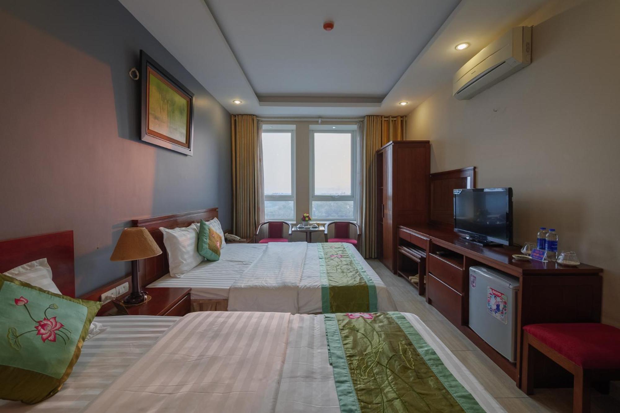 Ngan Ha Hotel Long Bien Hanoj Exteriér fotografie