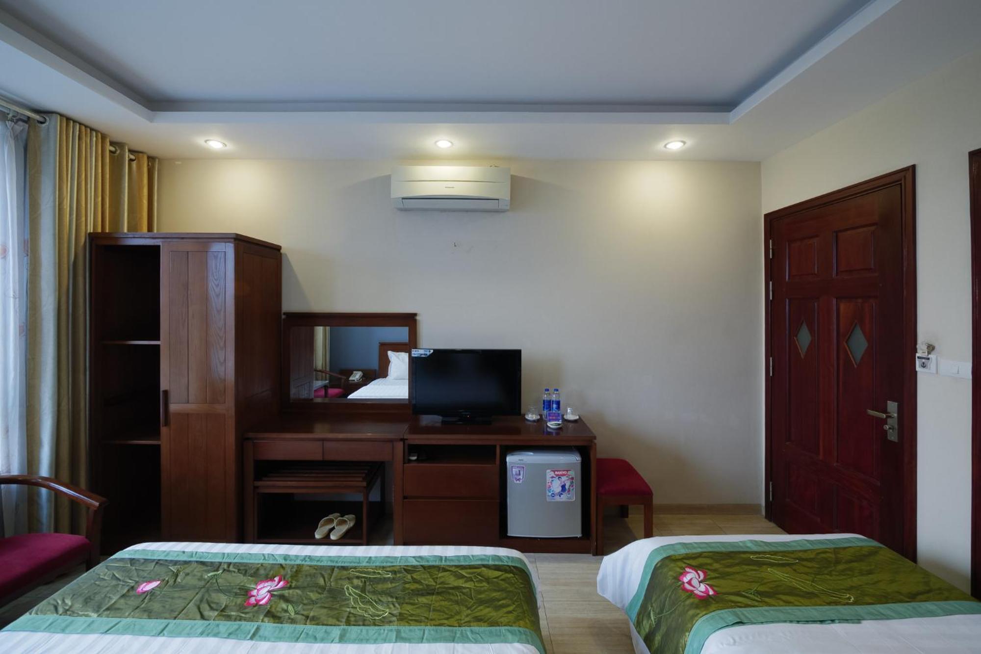 Ngan Ha Hotel Long Bien Hanoj Exteriér fotografie