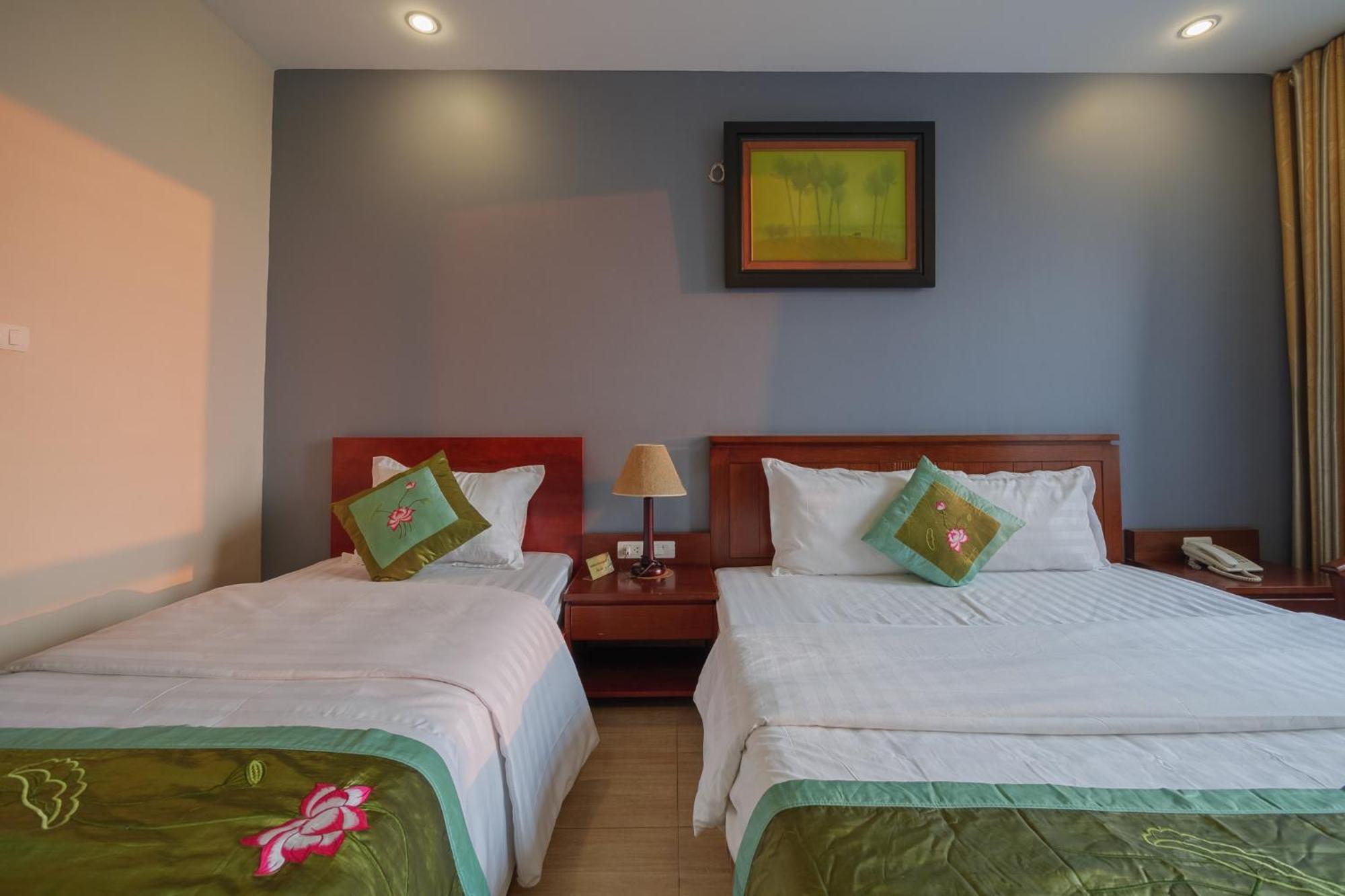 Ngan Ha Hotel Long Bien Hanoj Exteriér fotografie