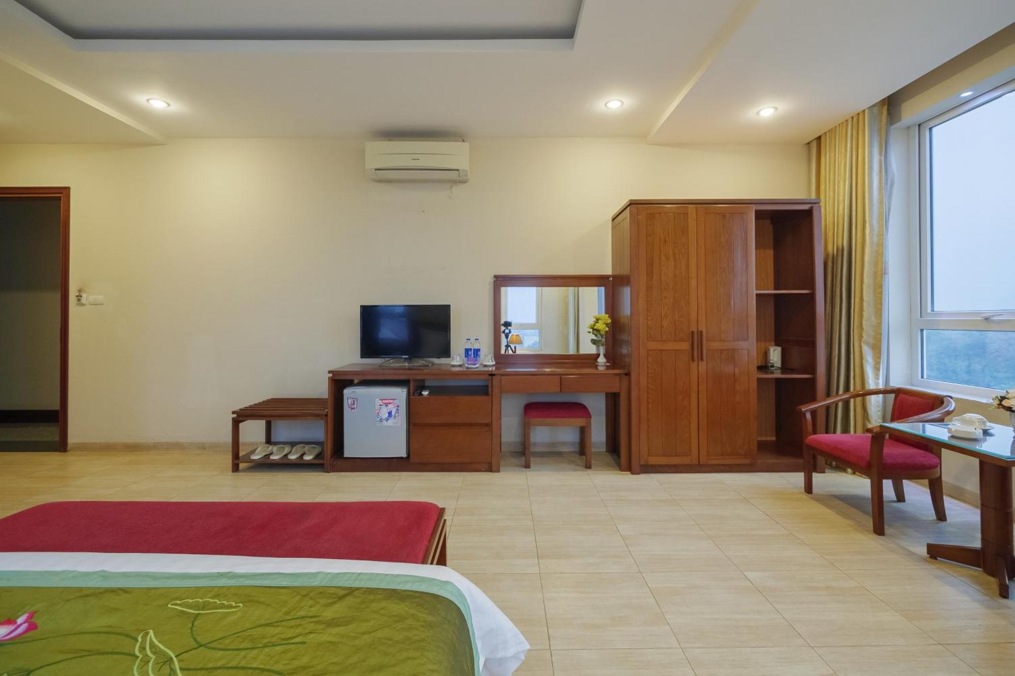 Ngan Ha Hotel Long Bien Hanoj Exteriér fotografie